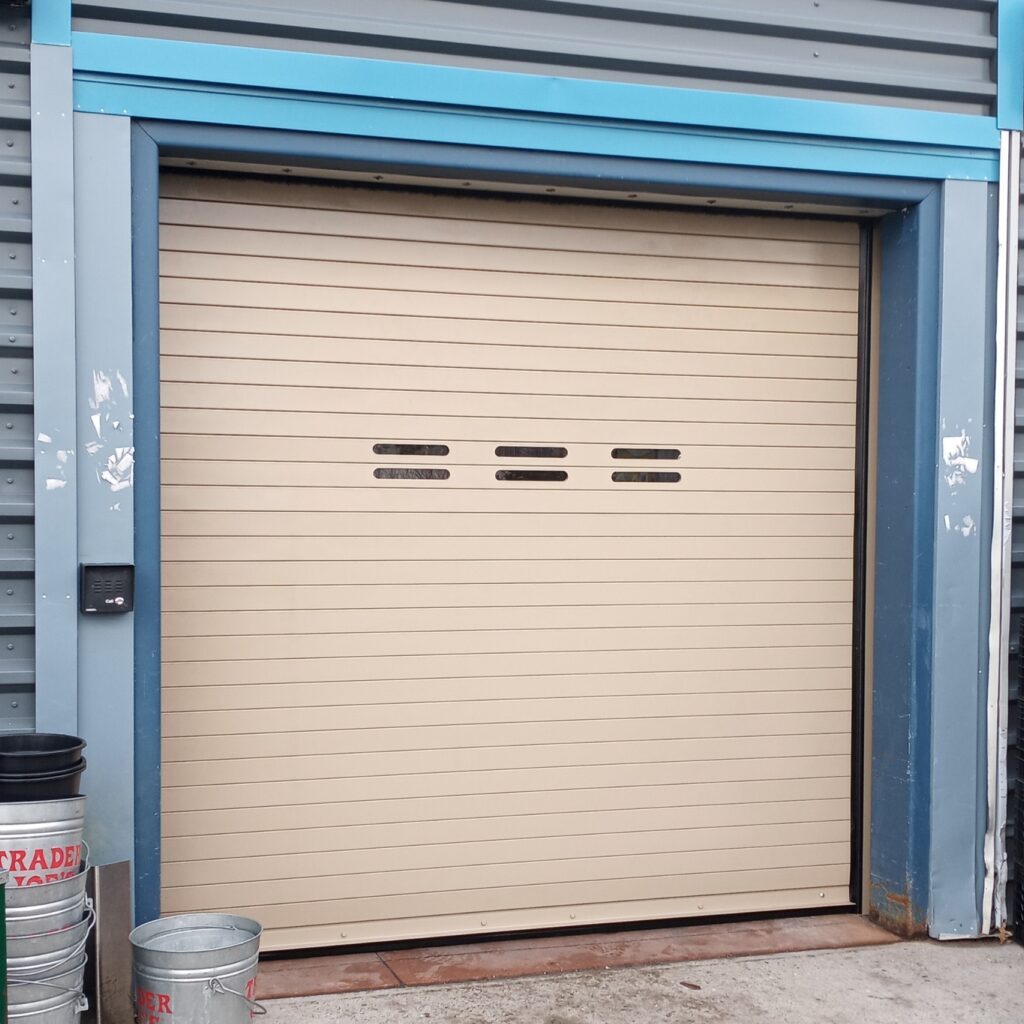 new-overhead-doors-1.10