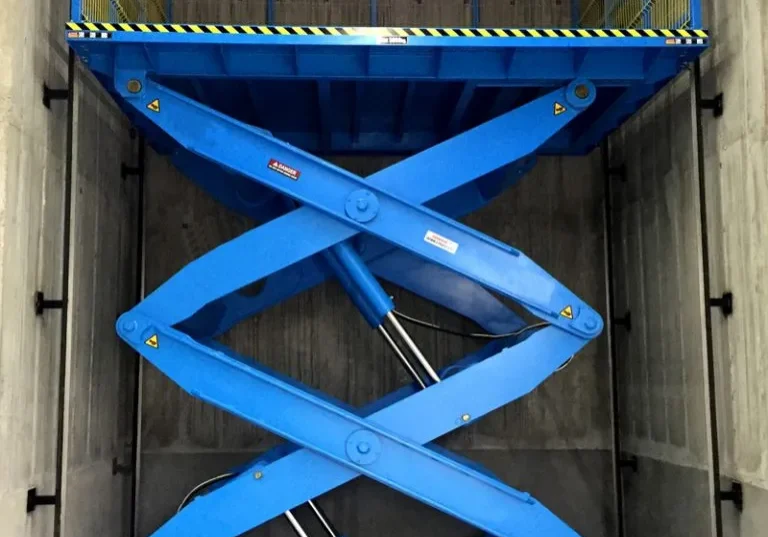 scissor-lift-table-2-768x768